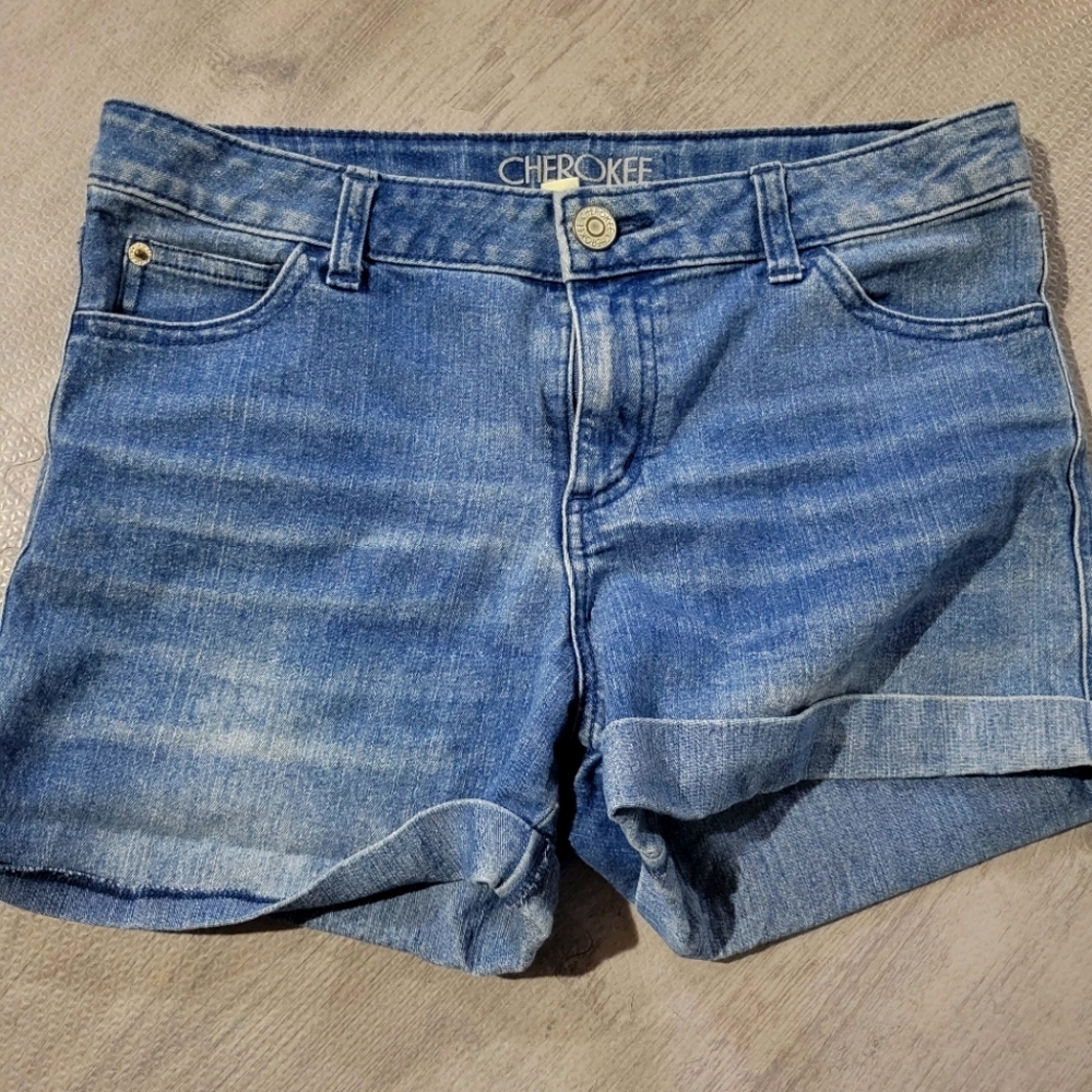 Cherokee Jean Shorts Adjustable Waist Size 14/16 with pockets